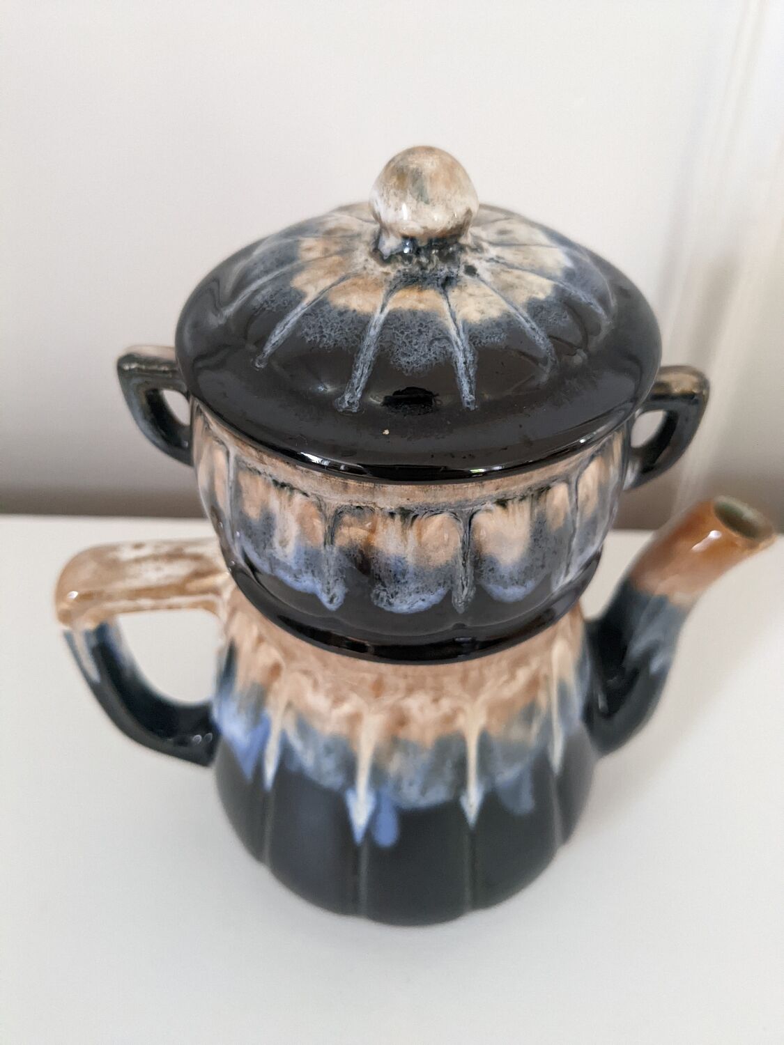 Glazed stoneware coffee maker
