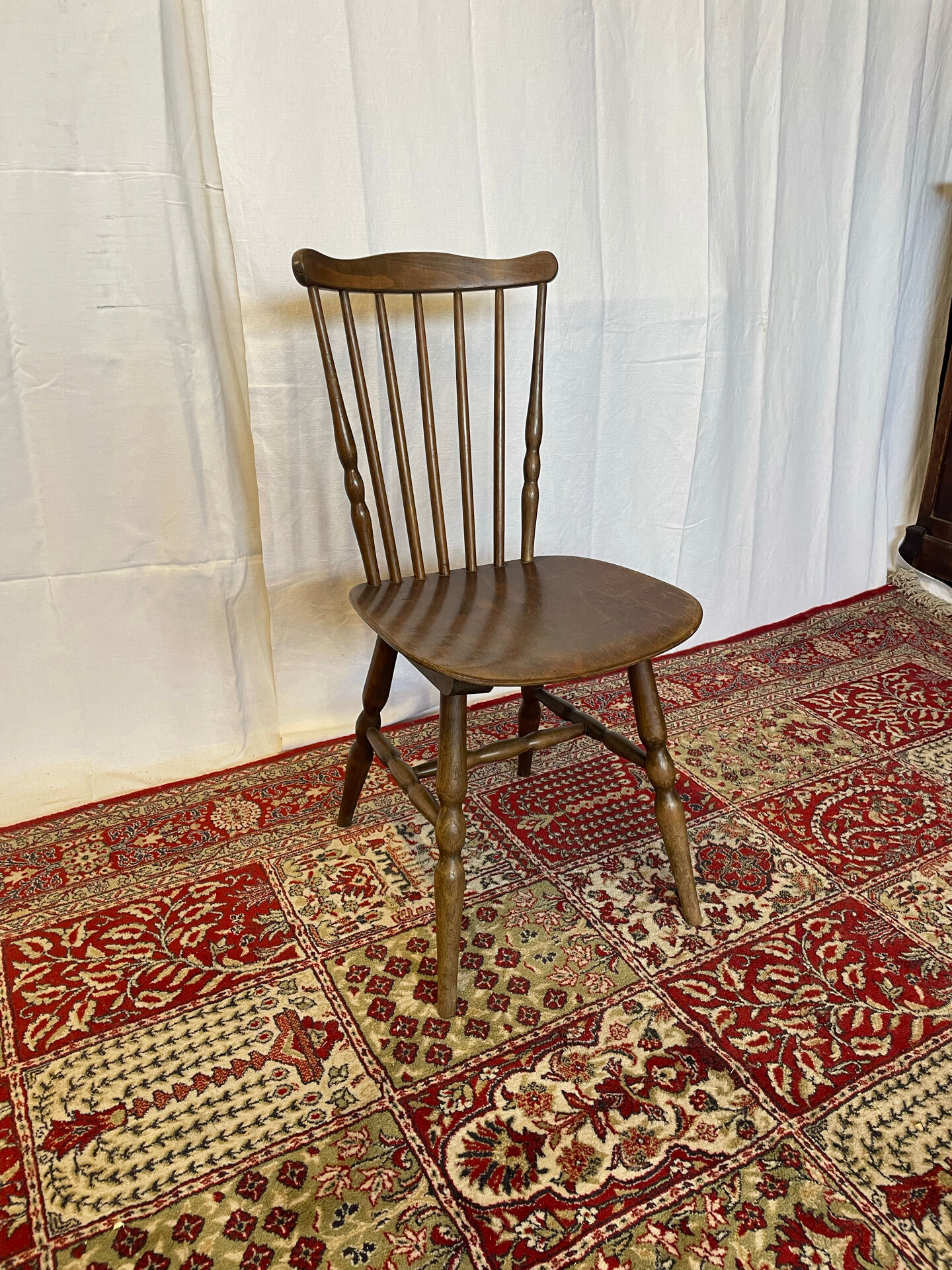 Chaise vintage Baumann modèle Tacoma en bois