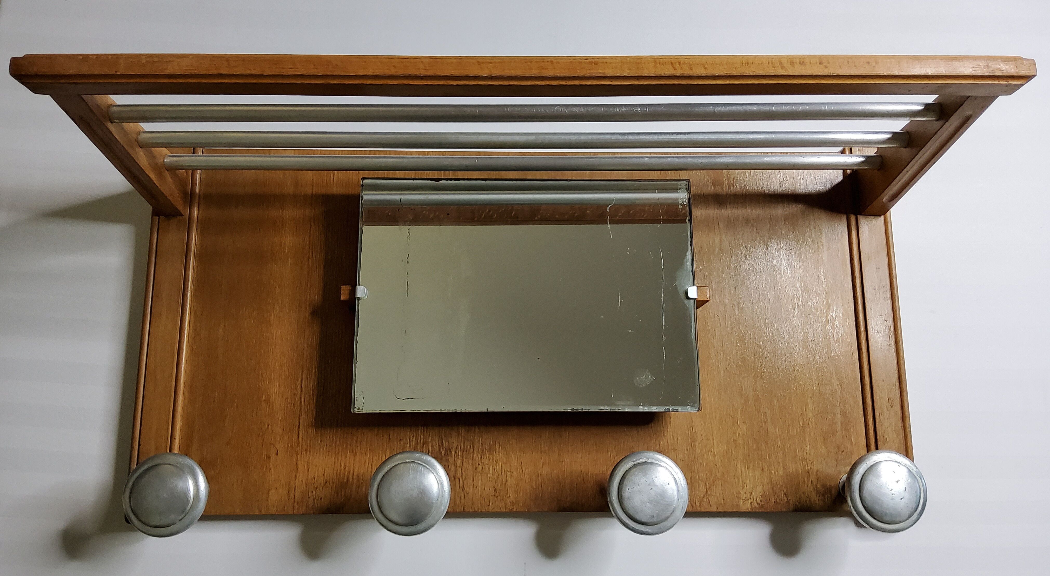 Portemanteau mural en aluminium et bois, 4 patères, de style art déco, 71 cm