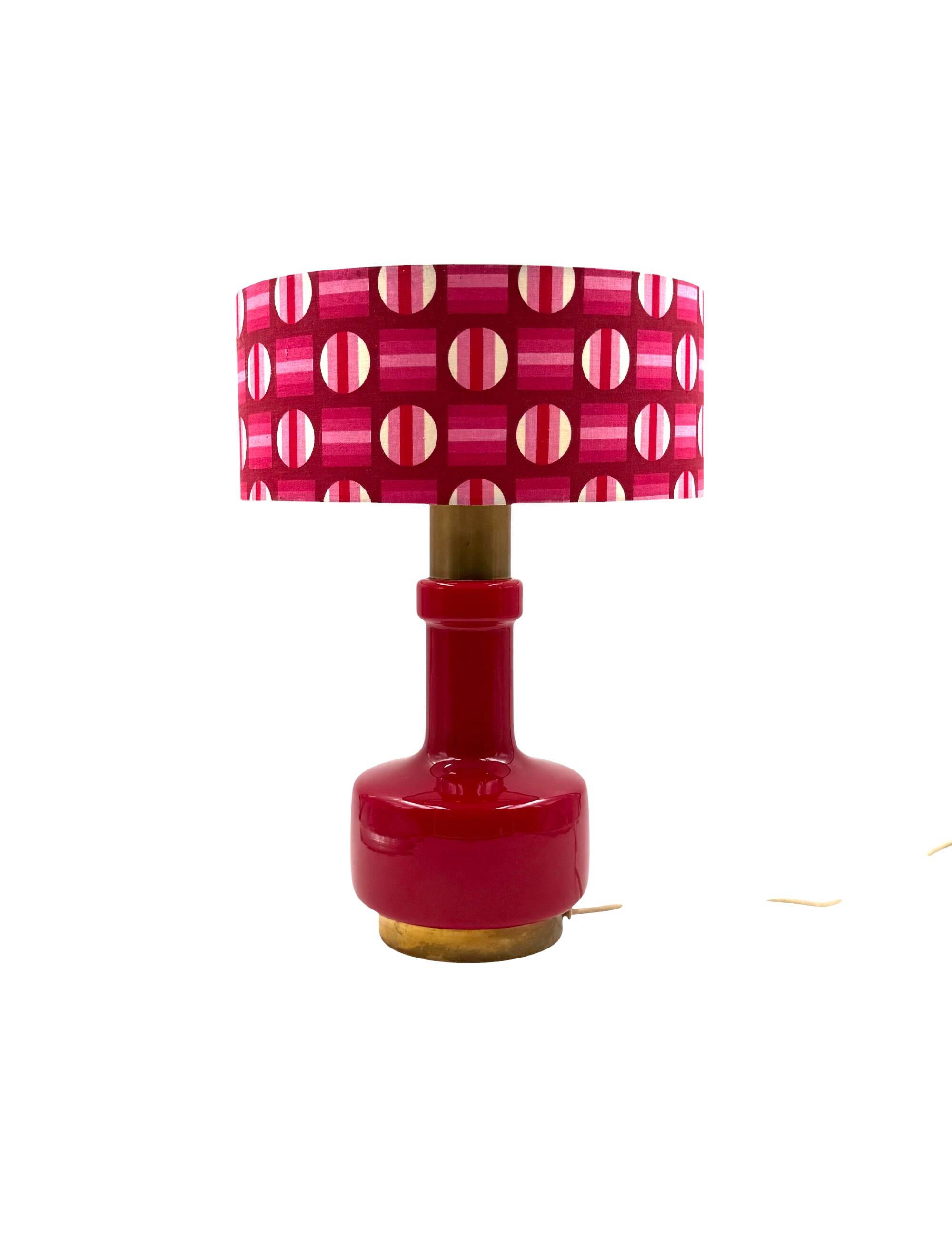 Space Age red glass table lamp, Italy 1960s