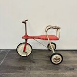 Tricycle en bois et métal