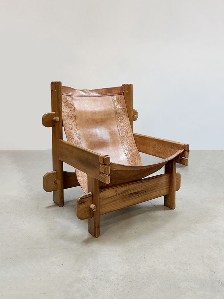 Vintage brutalist leather armchair 'Safari time'