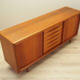 Buffet en teck, design danois, années 1970, fabricant : Dyrlund