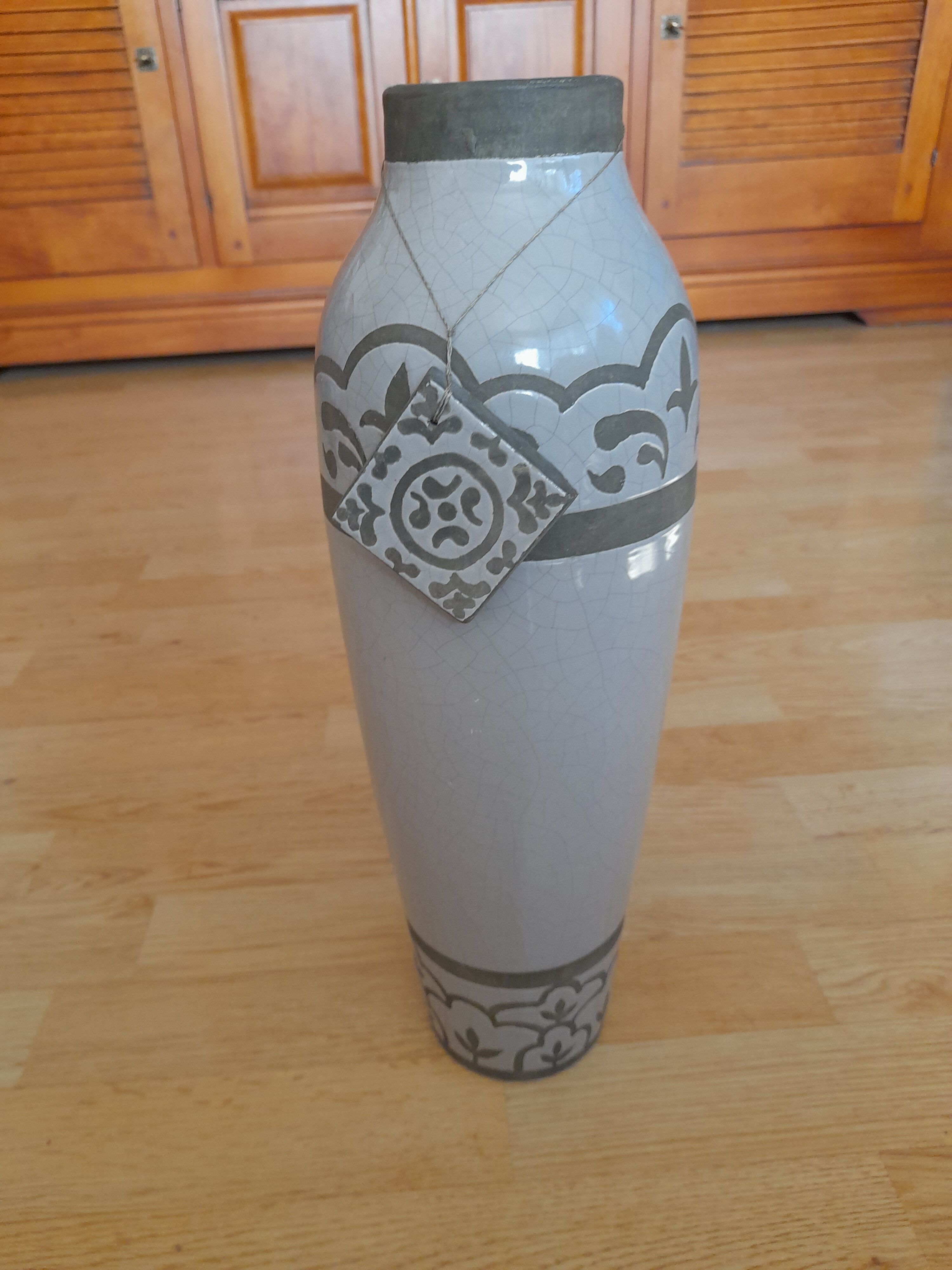 Ceramic vase
