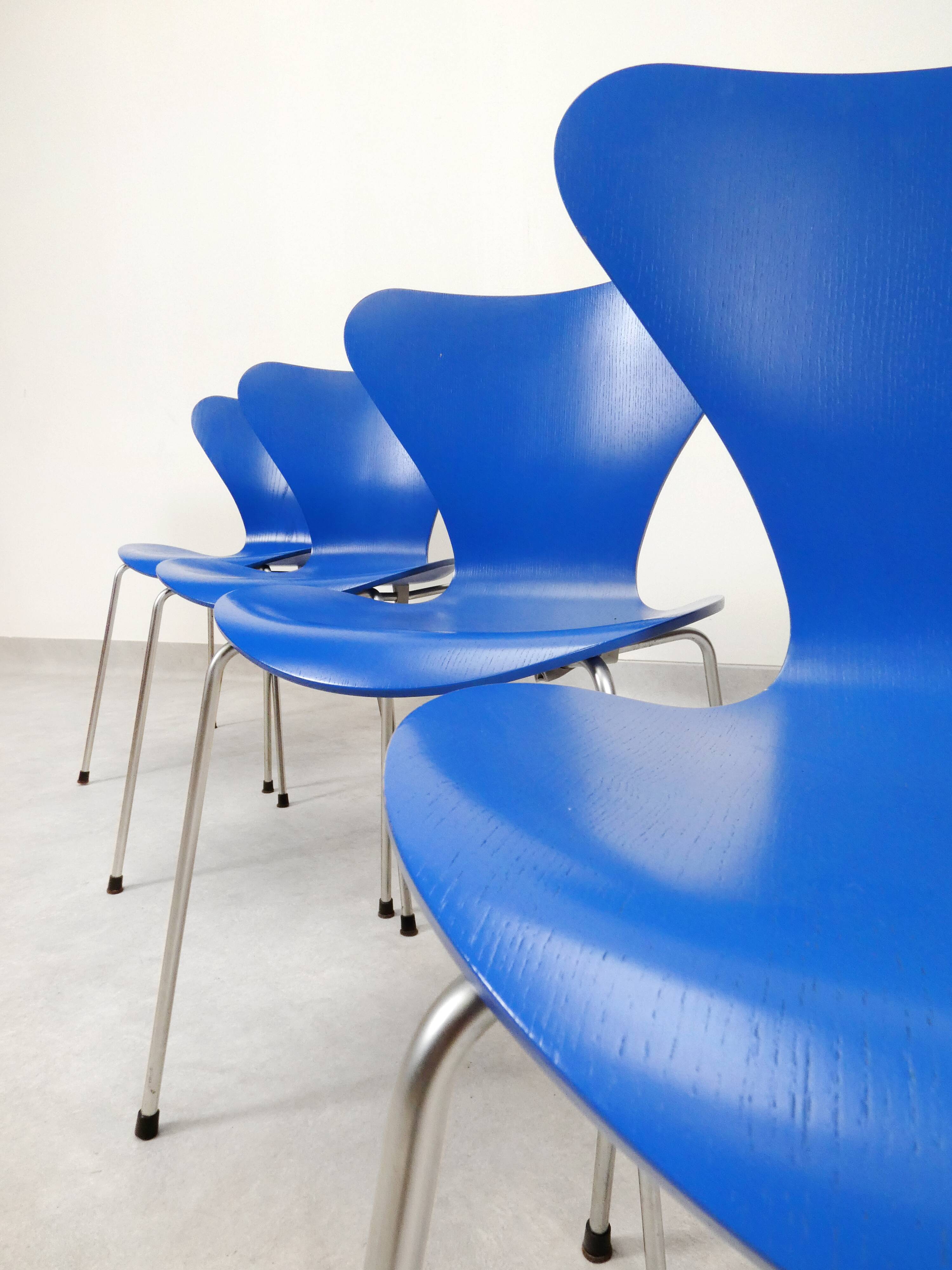 4 butterfly chairs by Arne Jacobsen for Fritz Hansen