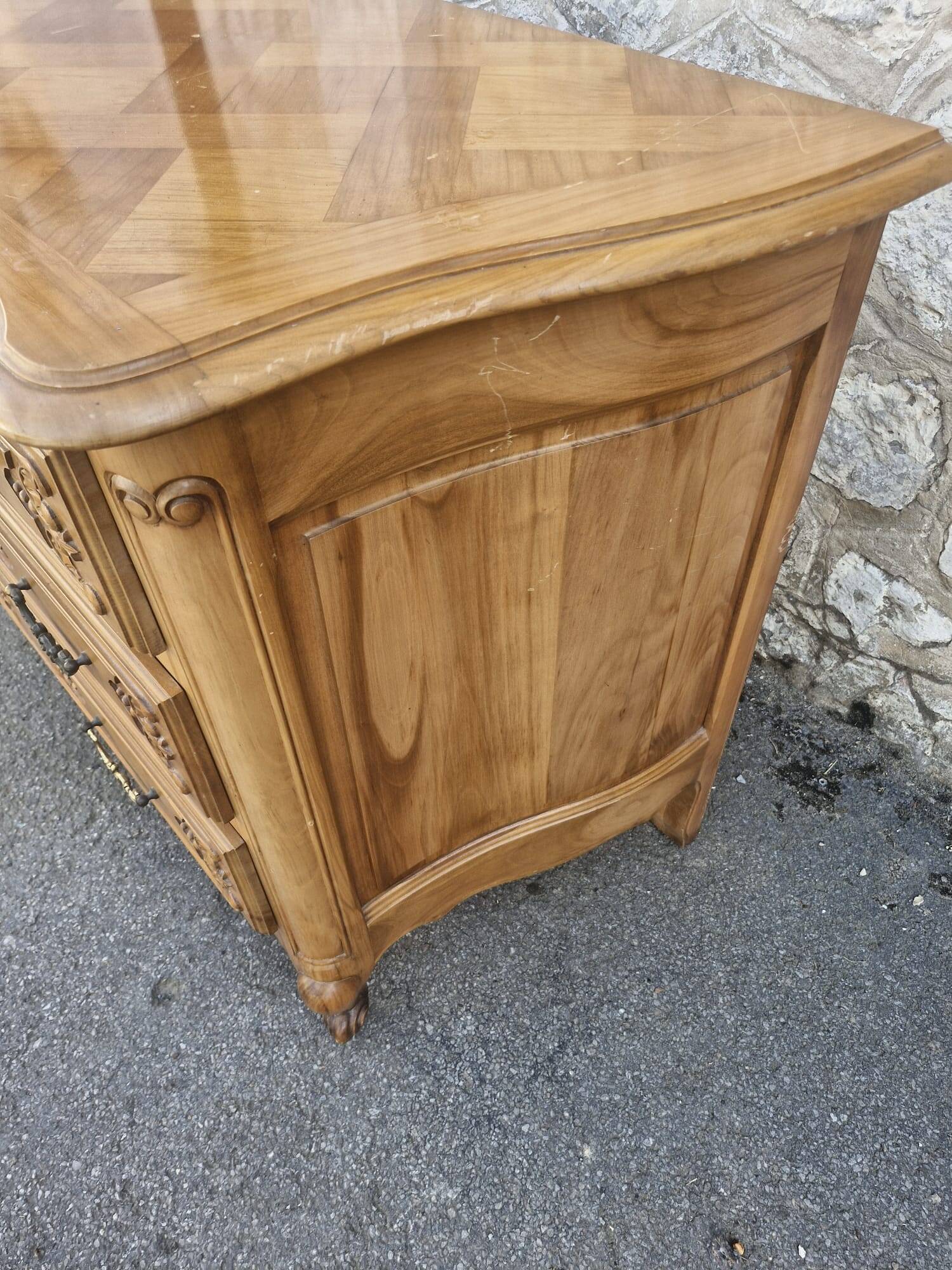 Commode