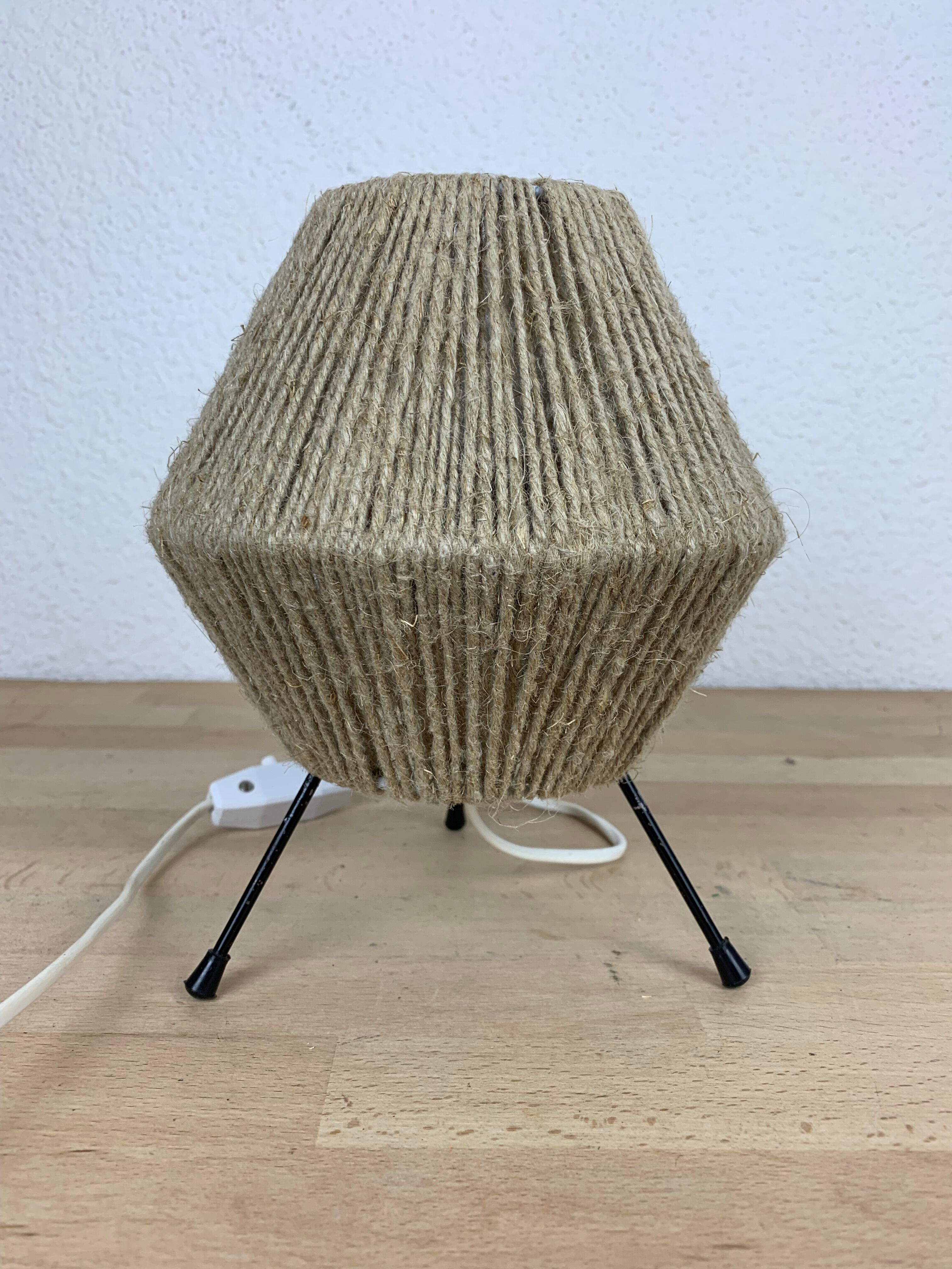 Tripod lamp rope and metal 50's