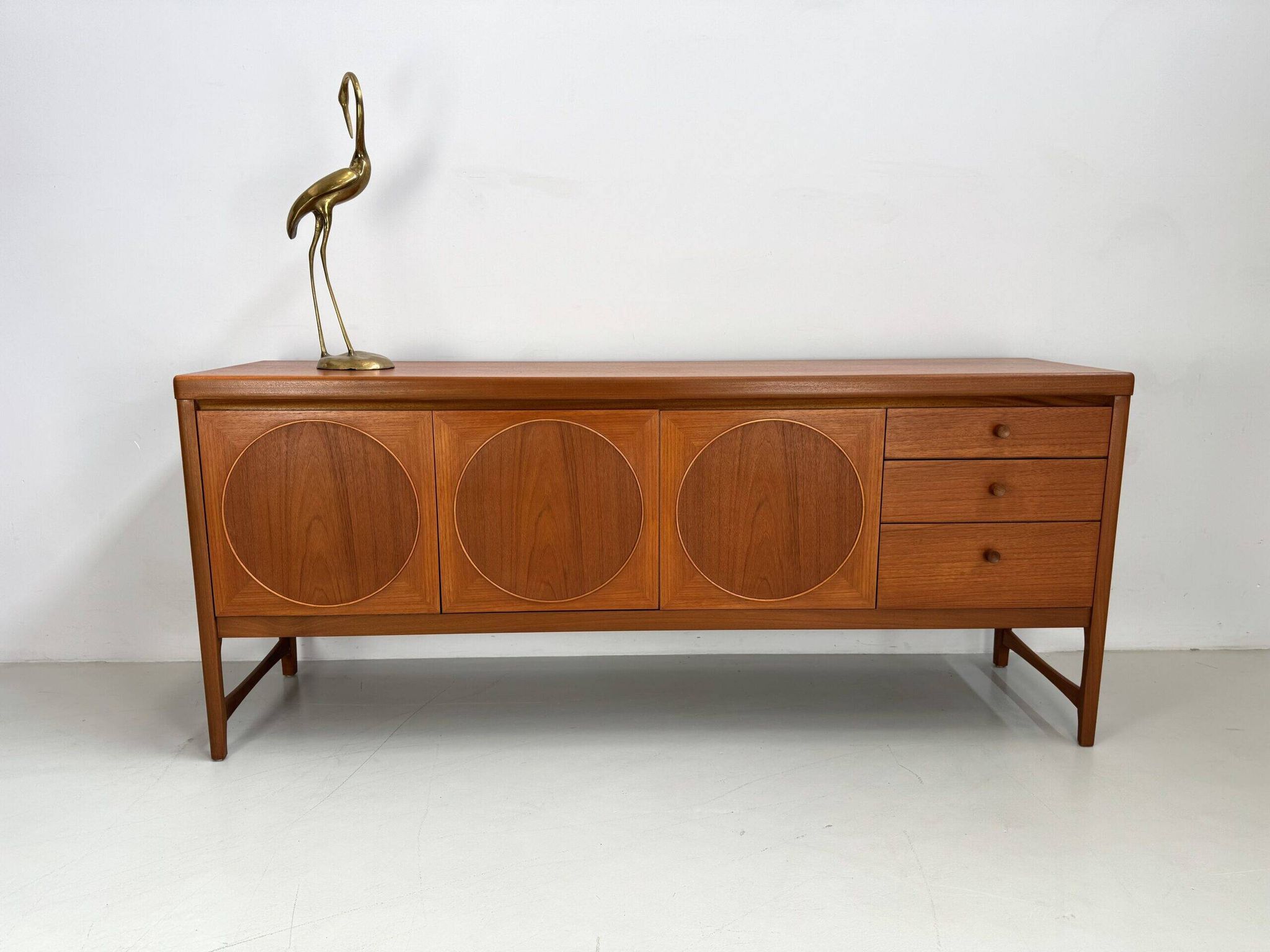 Buffet vintage Nathan Circle.