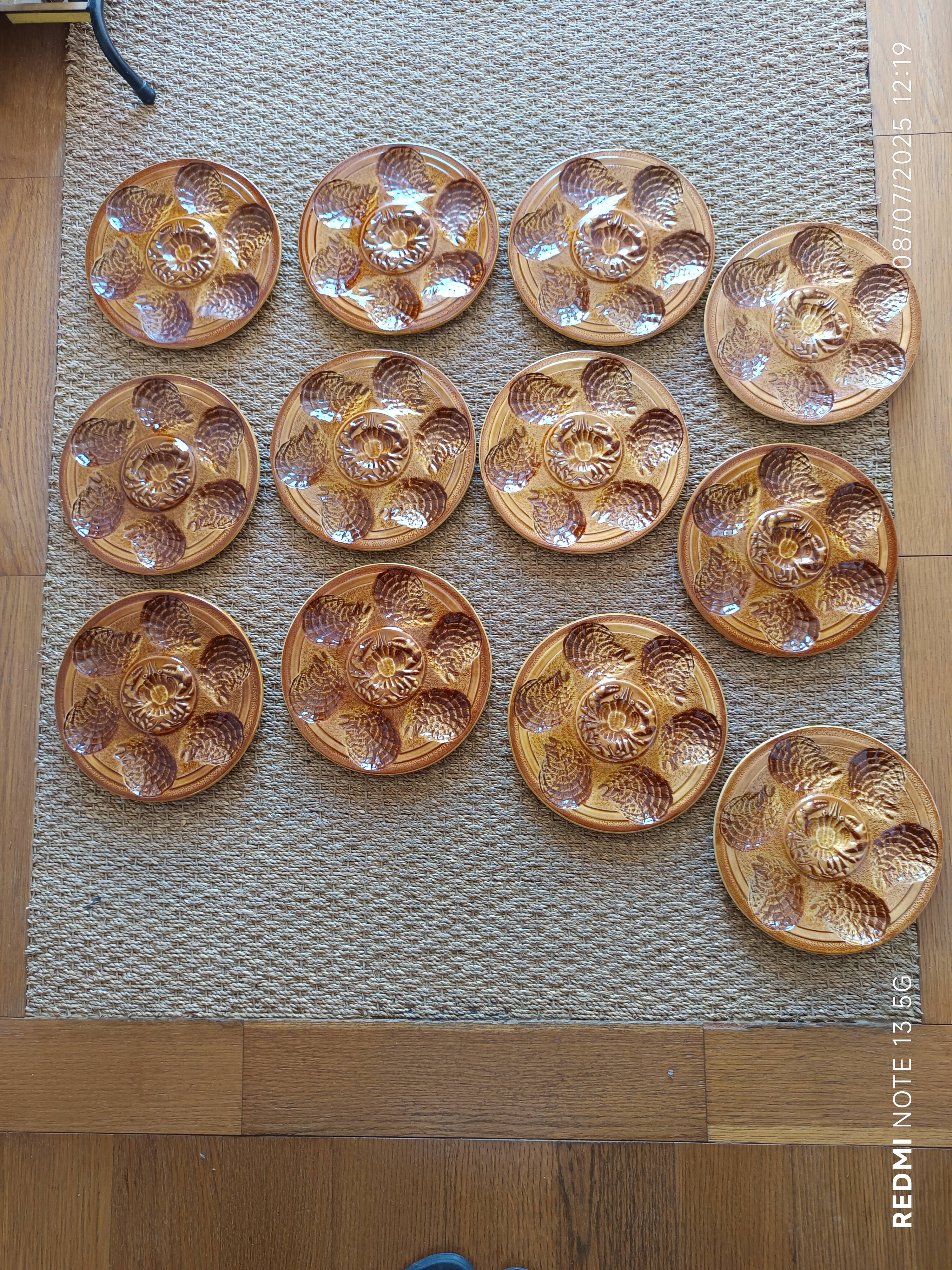12 vintage oyster plates Ateliers d’Art du Reverney France barbotine