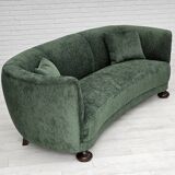 Années 1960, design danois, canapé 3 places "Banana" refait à neuf, velours vintage.