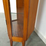 Vitrine d'angle en placage de verre vintage