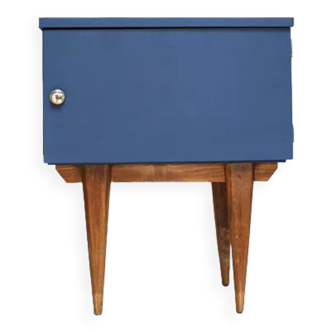 Vintage bedside revisited