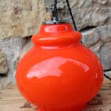 Hanging in orange opaline