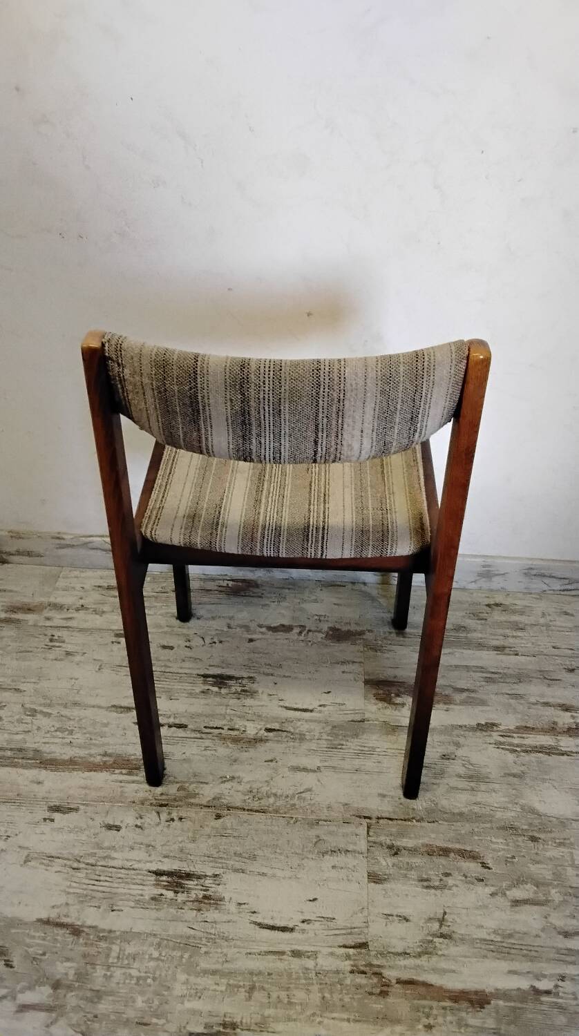 4 vintage Scandinavian style chairs