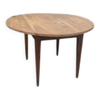 Table ronde avec rabats