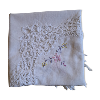 Vintage embroidered and openwork placemat