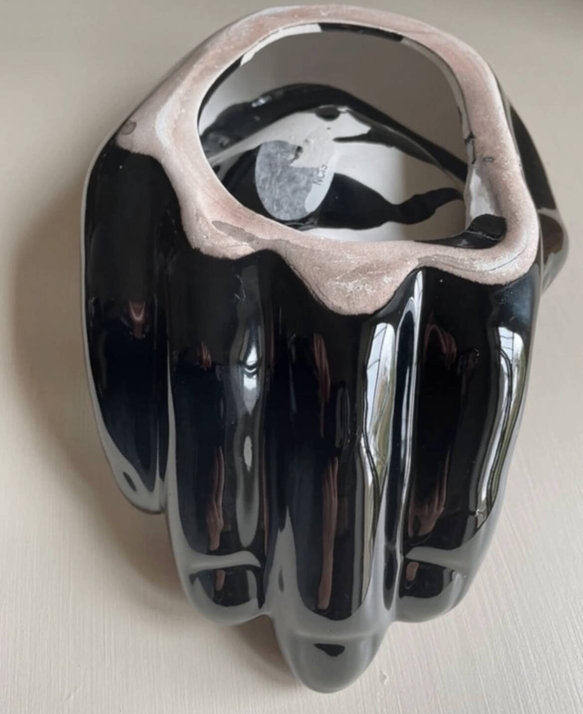 Black ceramic pocket tray