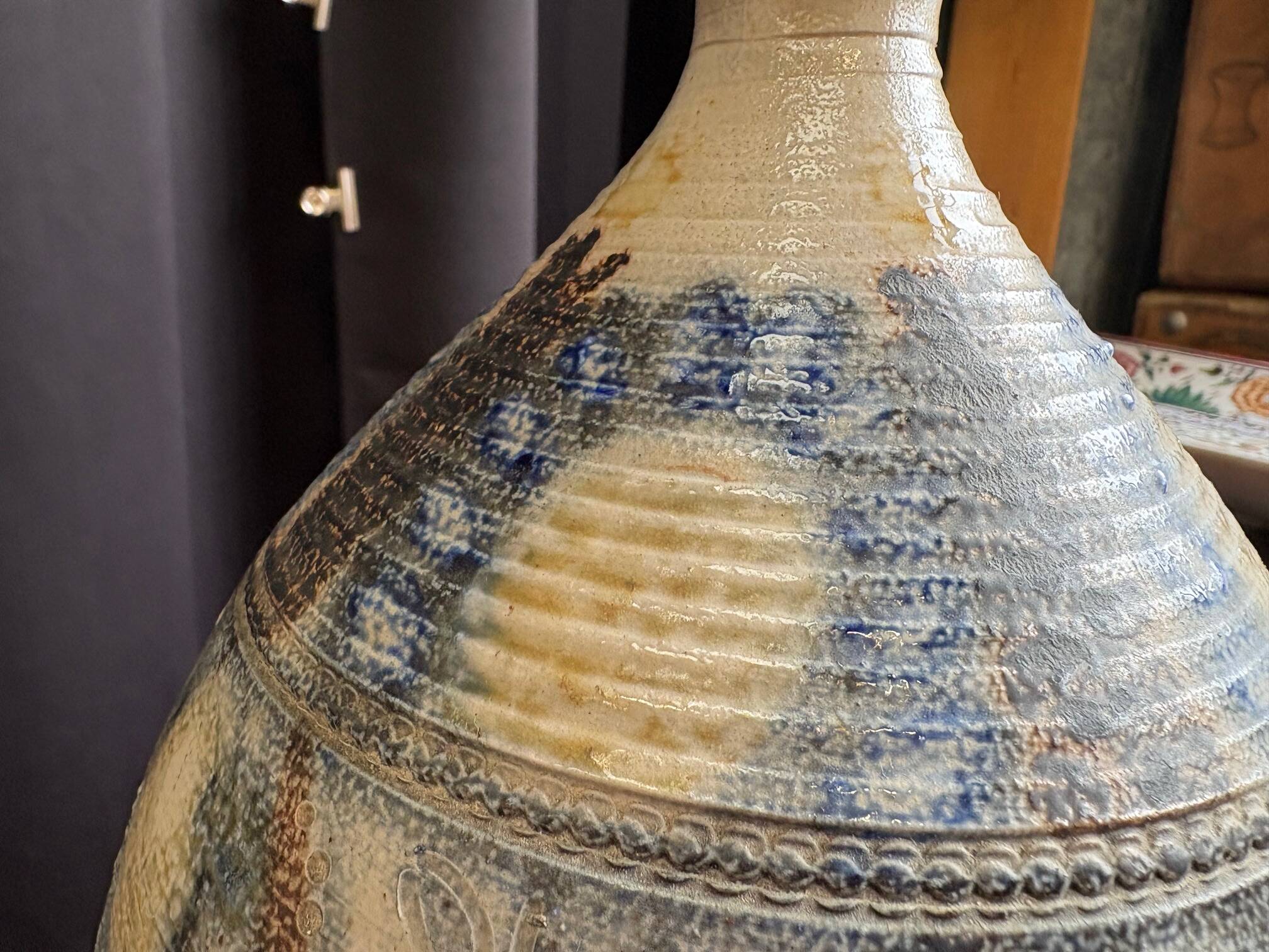 Stoneware lamp (base) signed Joël Courjault for Keraluc – floral decoration