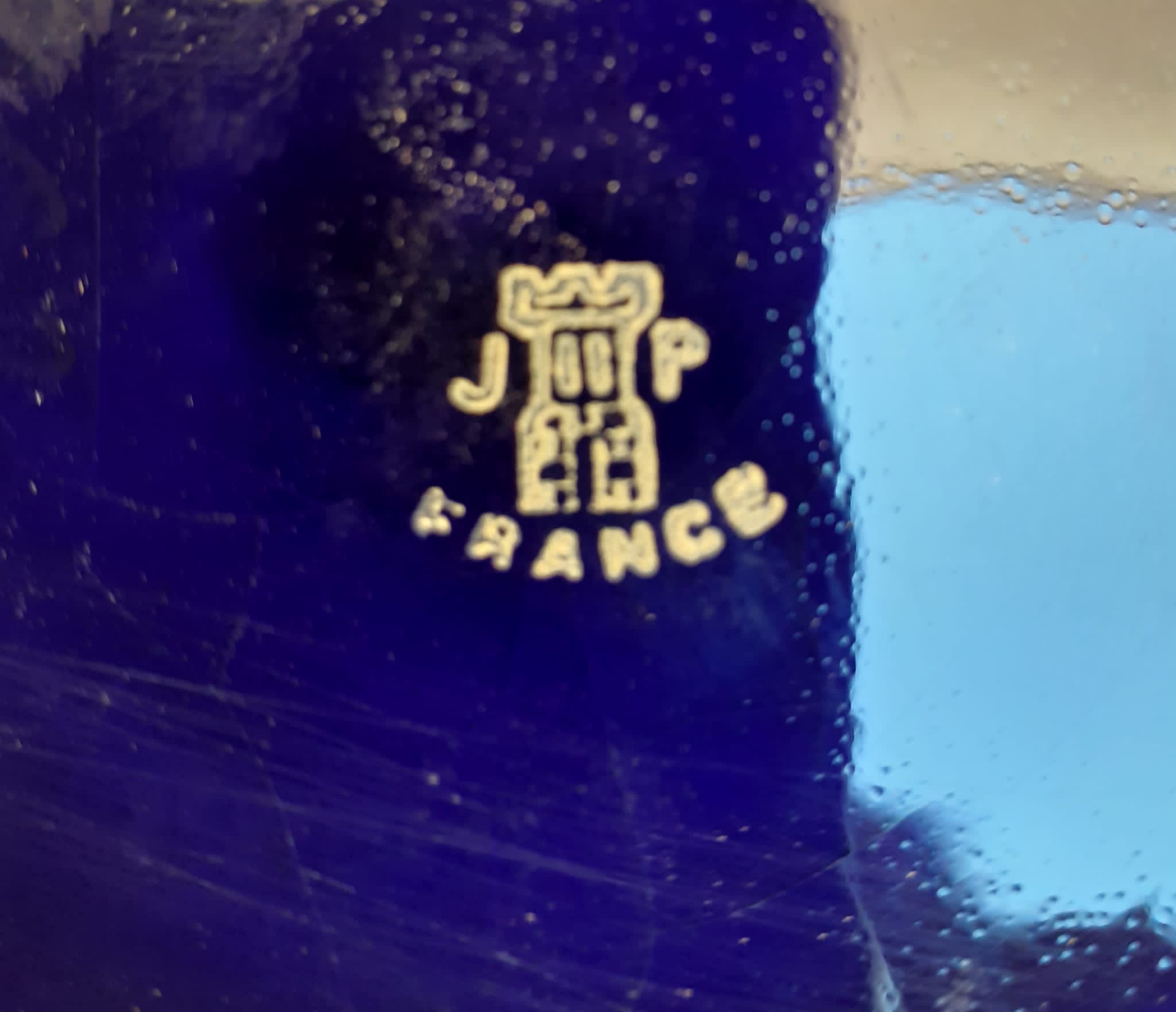 Vase en porcelaine de Tours