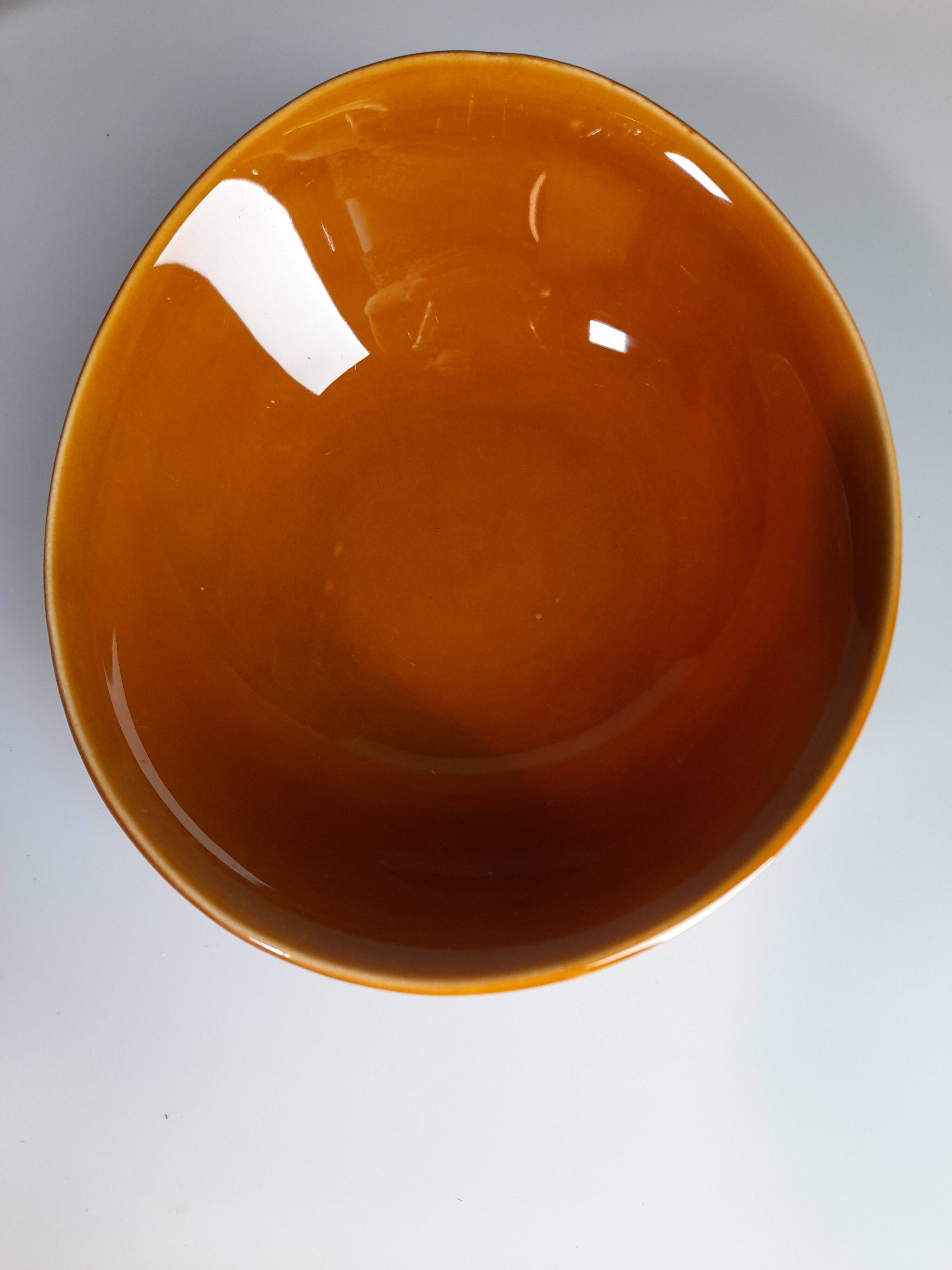 Set of 5 oval orange-yellow ceramic bowls from Faïencerie S