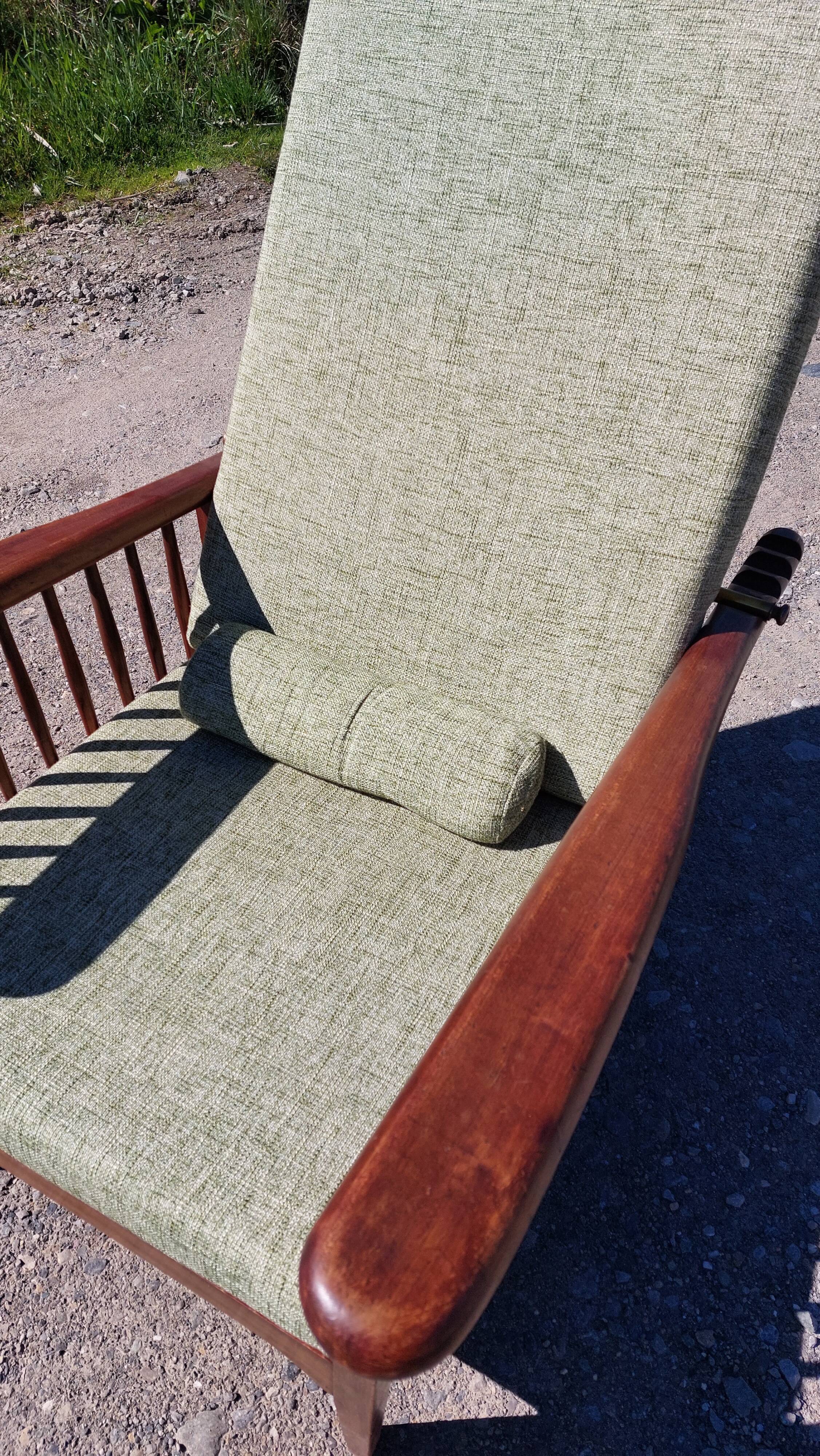 Morris armchair, 60s