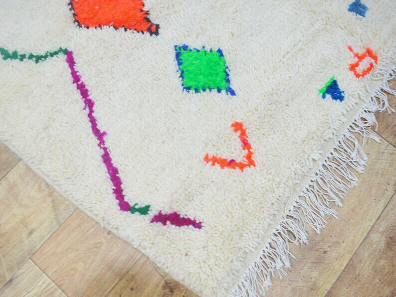 Moroccan berber carpet 273x145cm