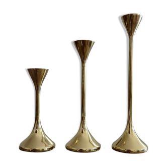 Series of 3 Scandinavian brass candle holders, 70s tulip foot