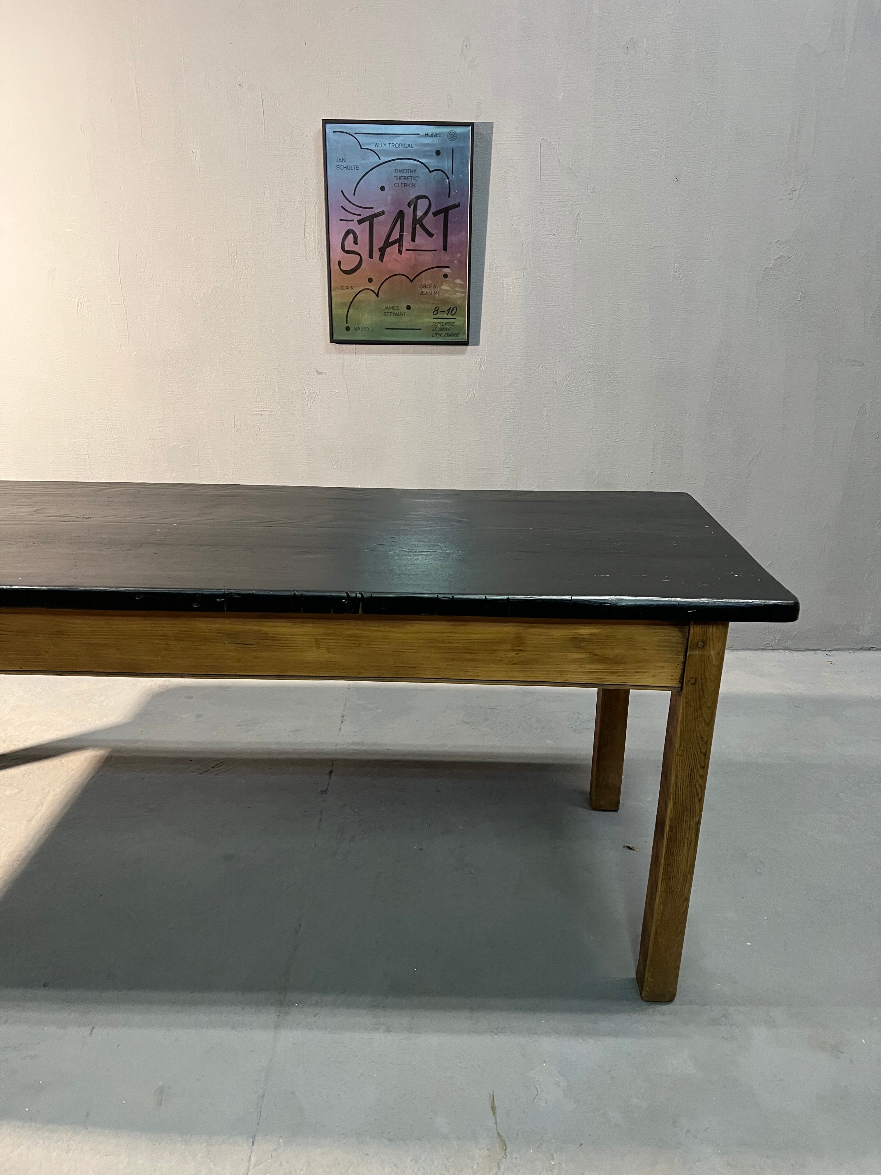 Farmhouse table, black top