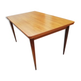 Scandinavian table