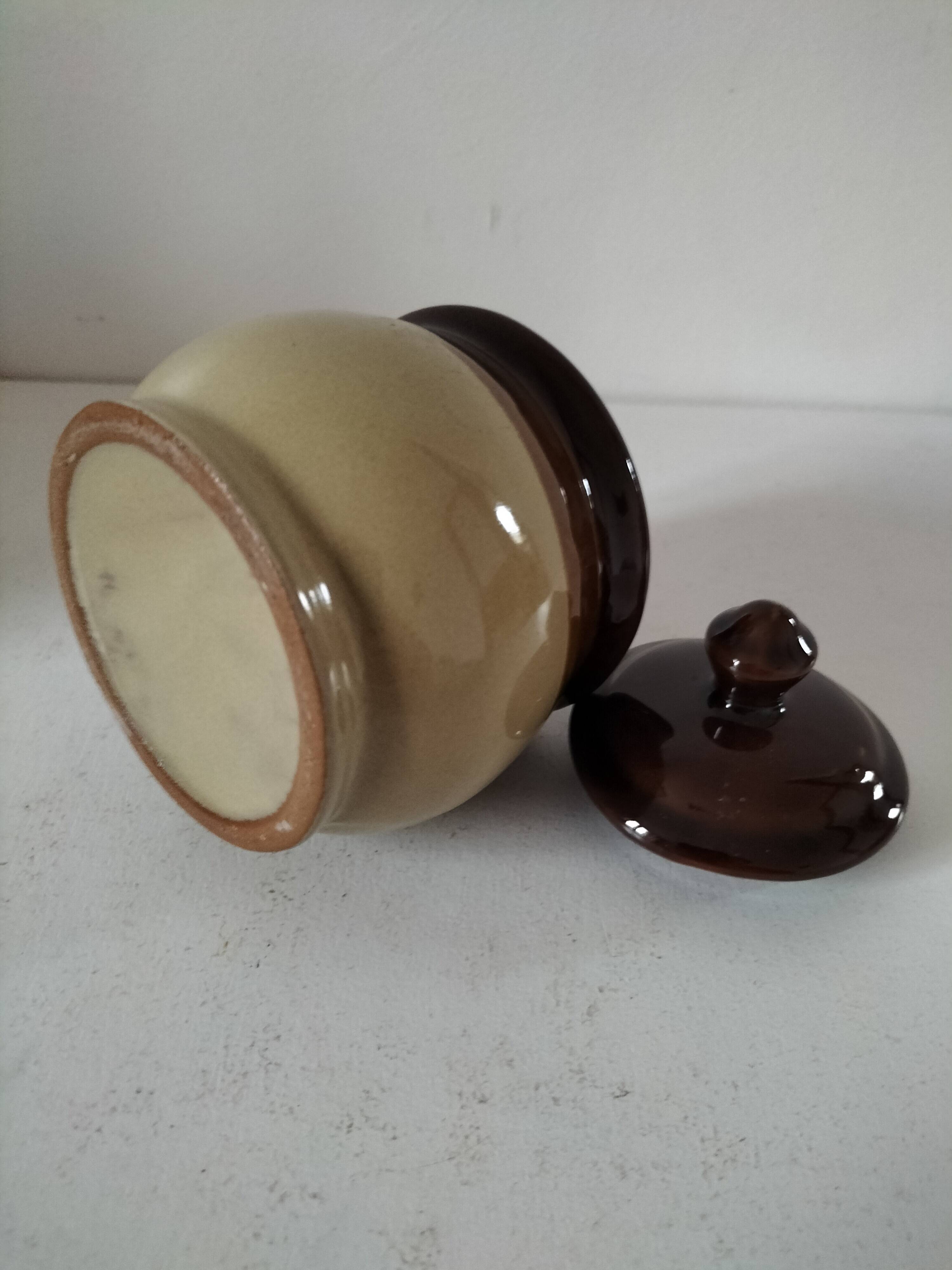 Teapot, milk jug and sugar bowl set