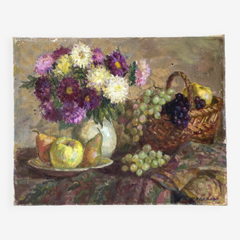 Still life in oil on canvas signed Gladkaya, painting of flowers and fruits 1960s