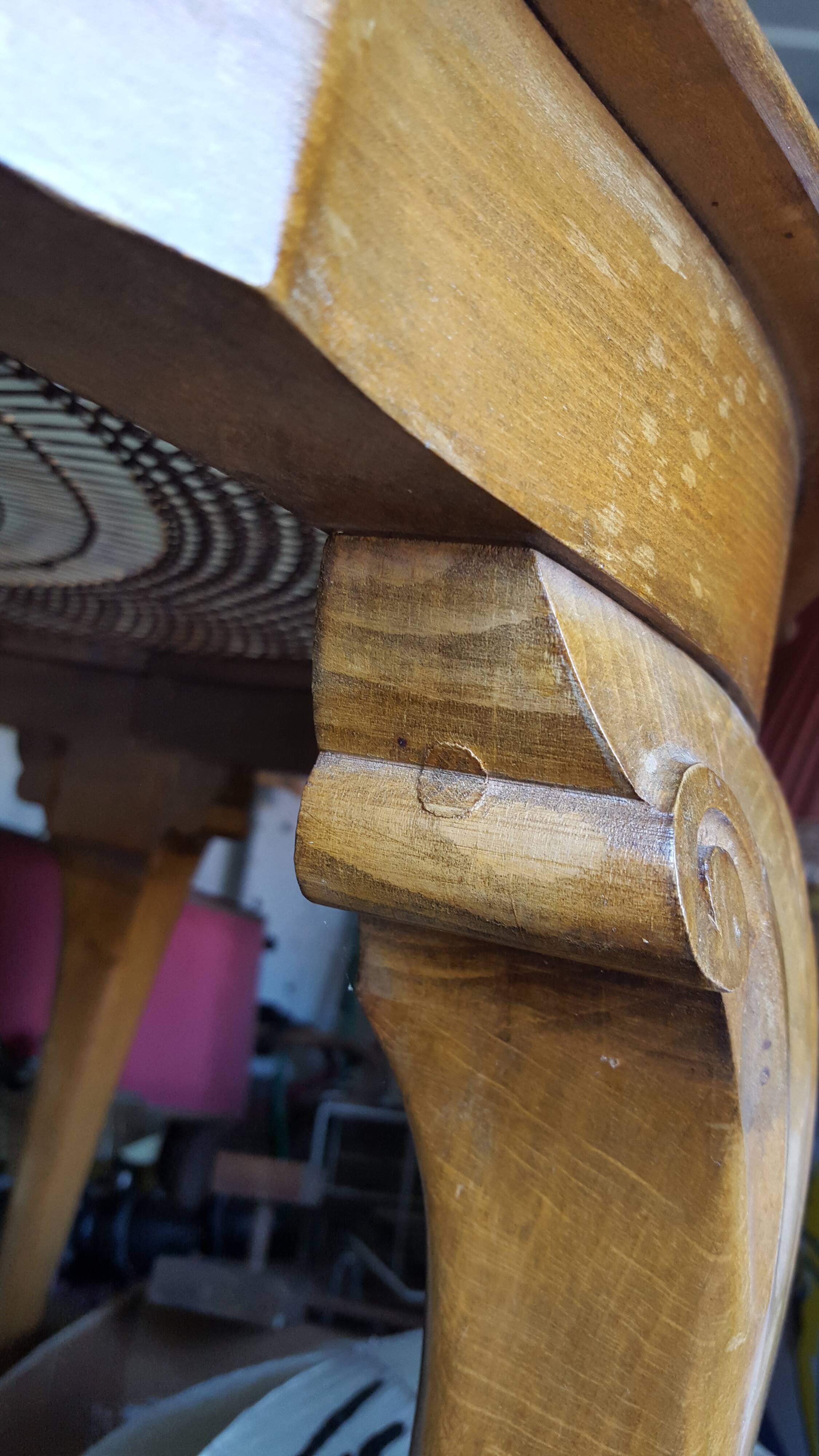 English-style coffee table wood and caning
