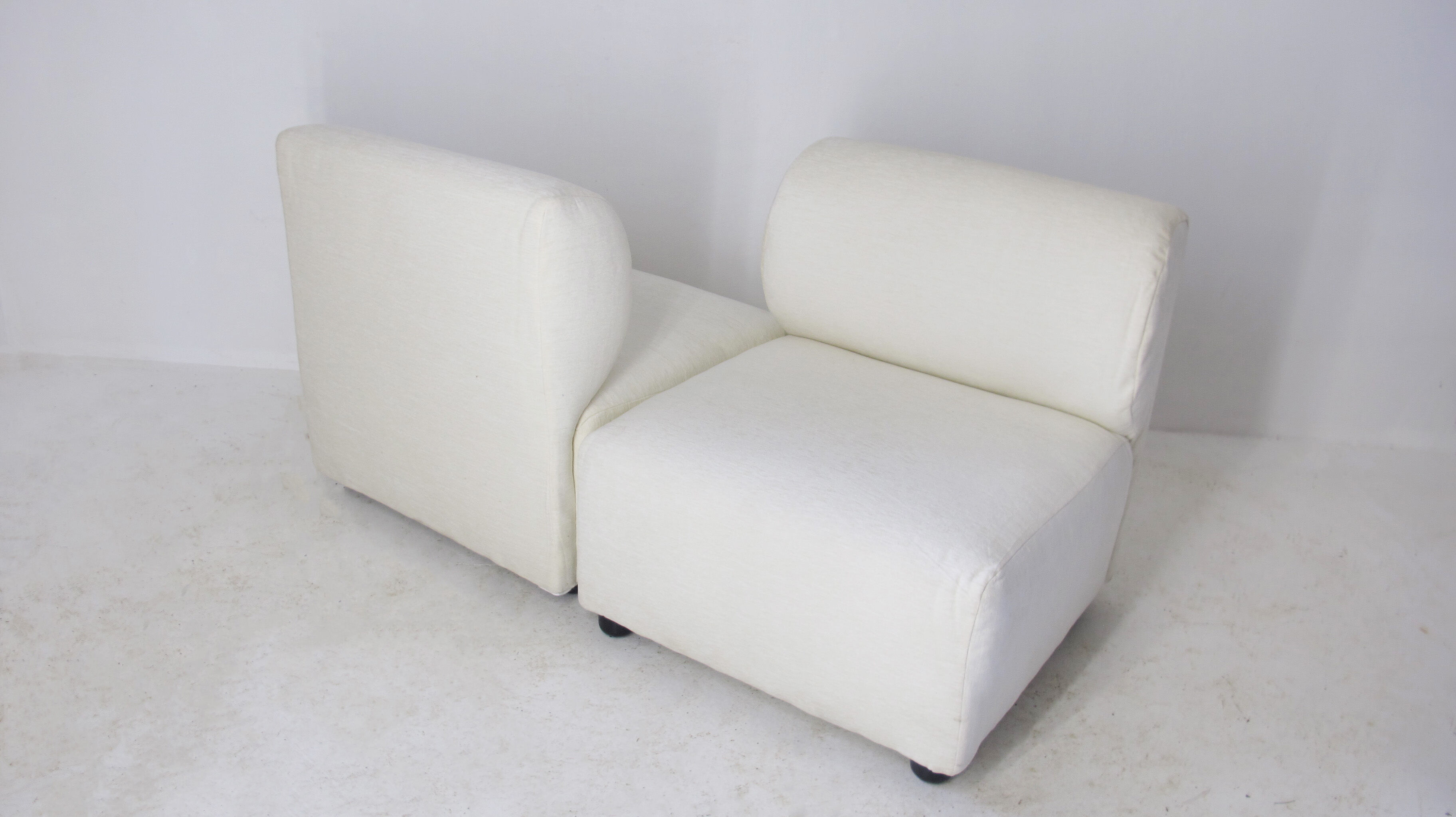 Pair of armchairs editions Steiner