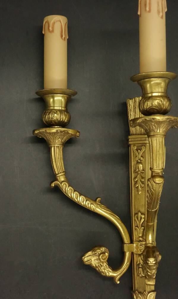Set of 5 large sconces, quivers and ram's heads, Louis XVI style - bronze