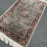 Persian rug in pure silk