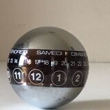 Perpetual calendar vintage design years 70