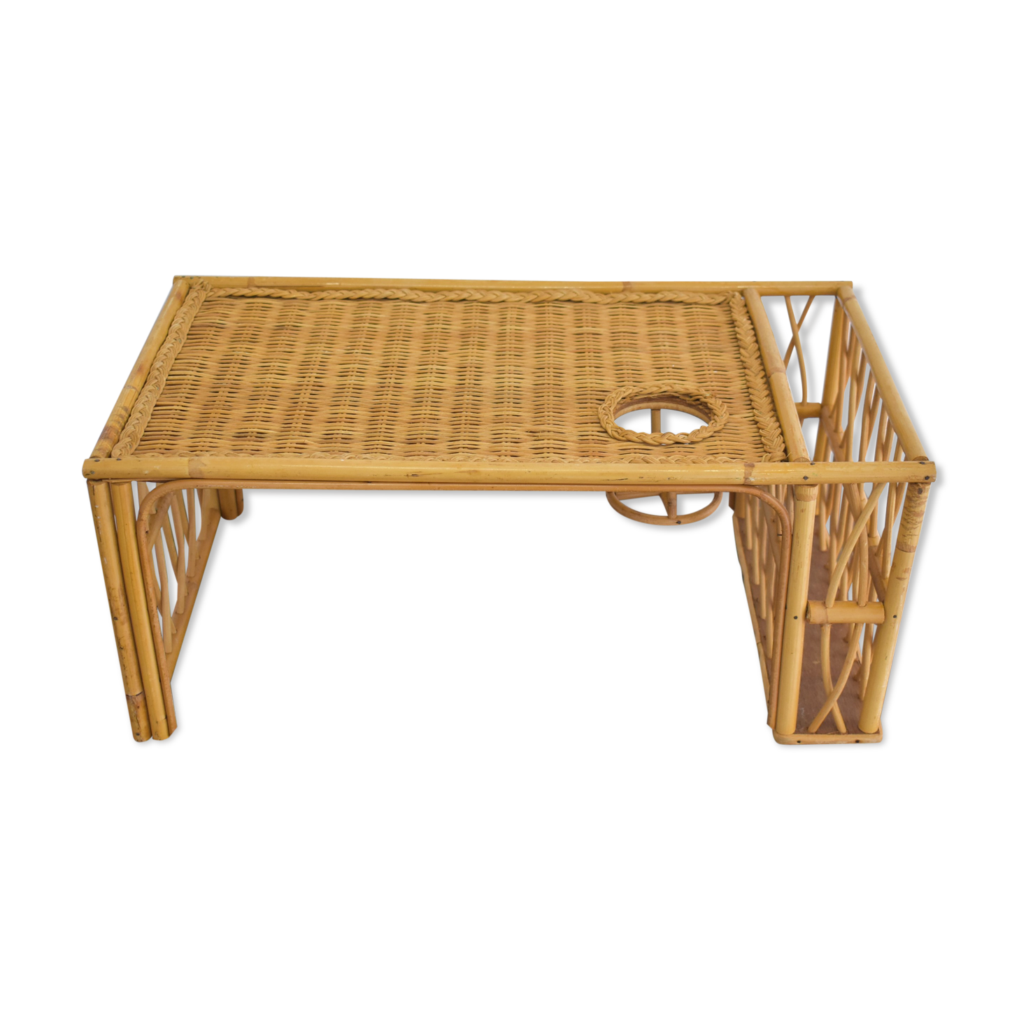 Rattan breakfast platter