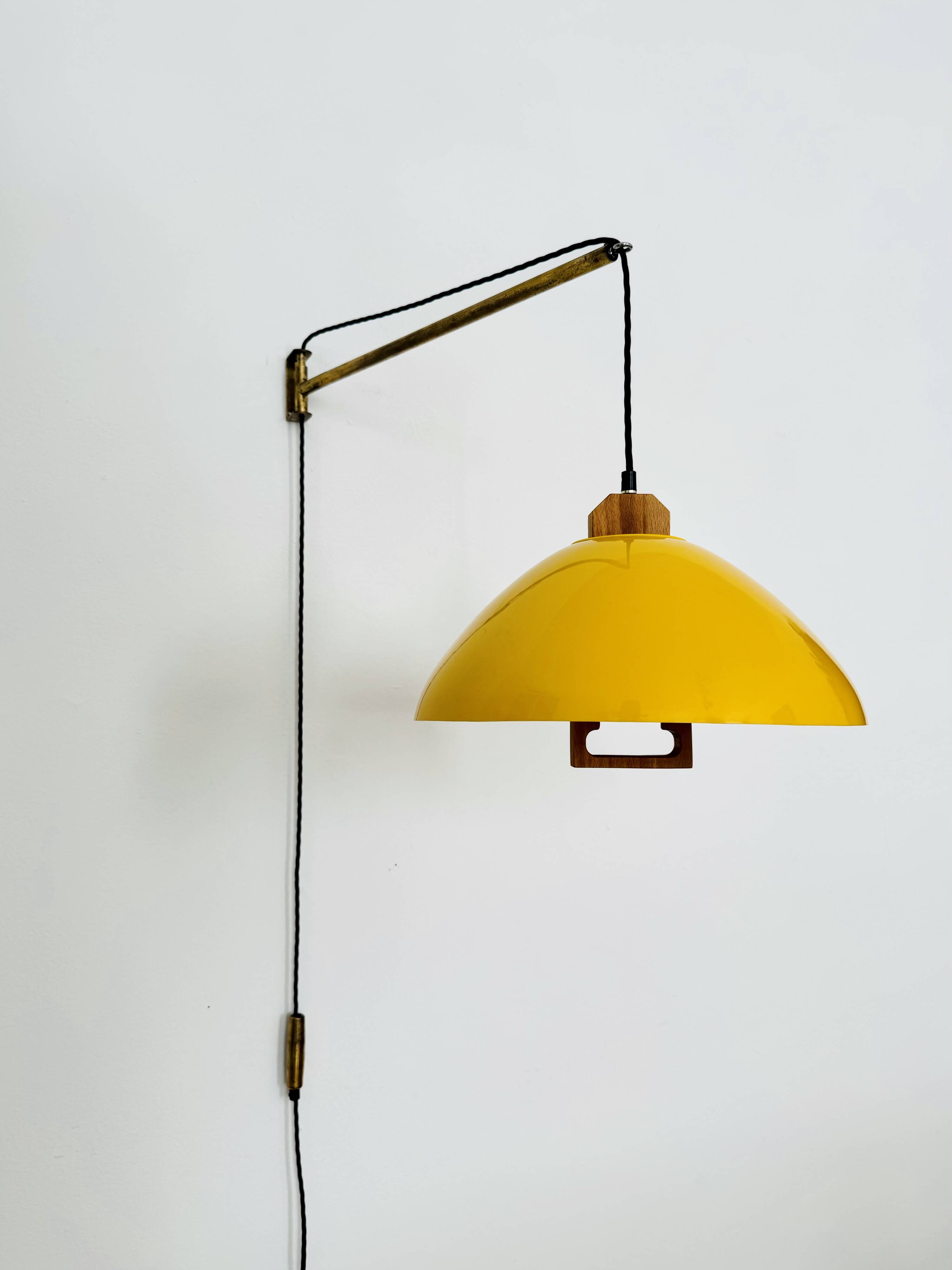 Large Adjustable Brass Wall Lamp