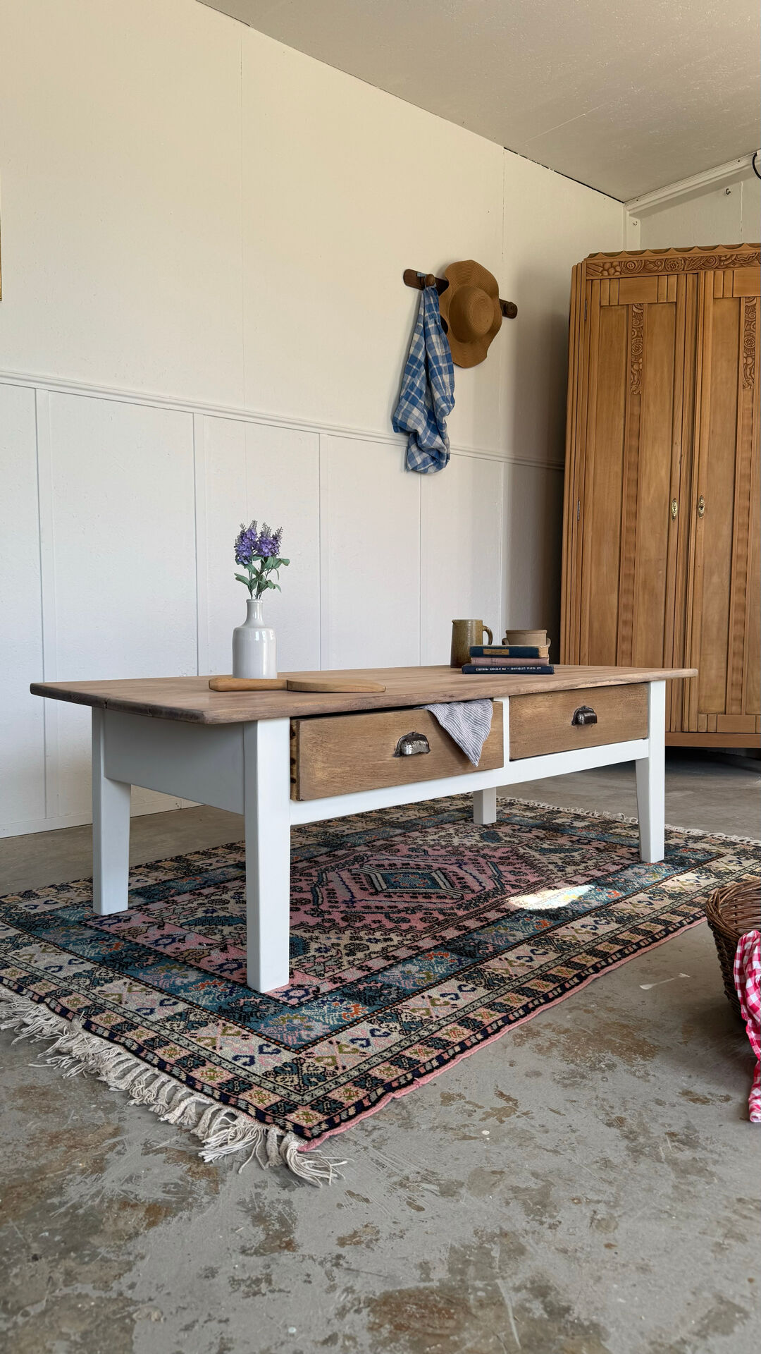 Table basse de ferme