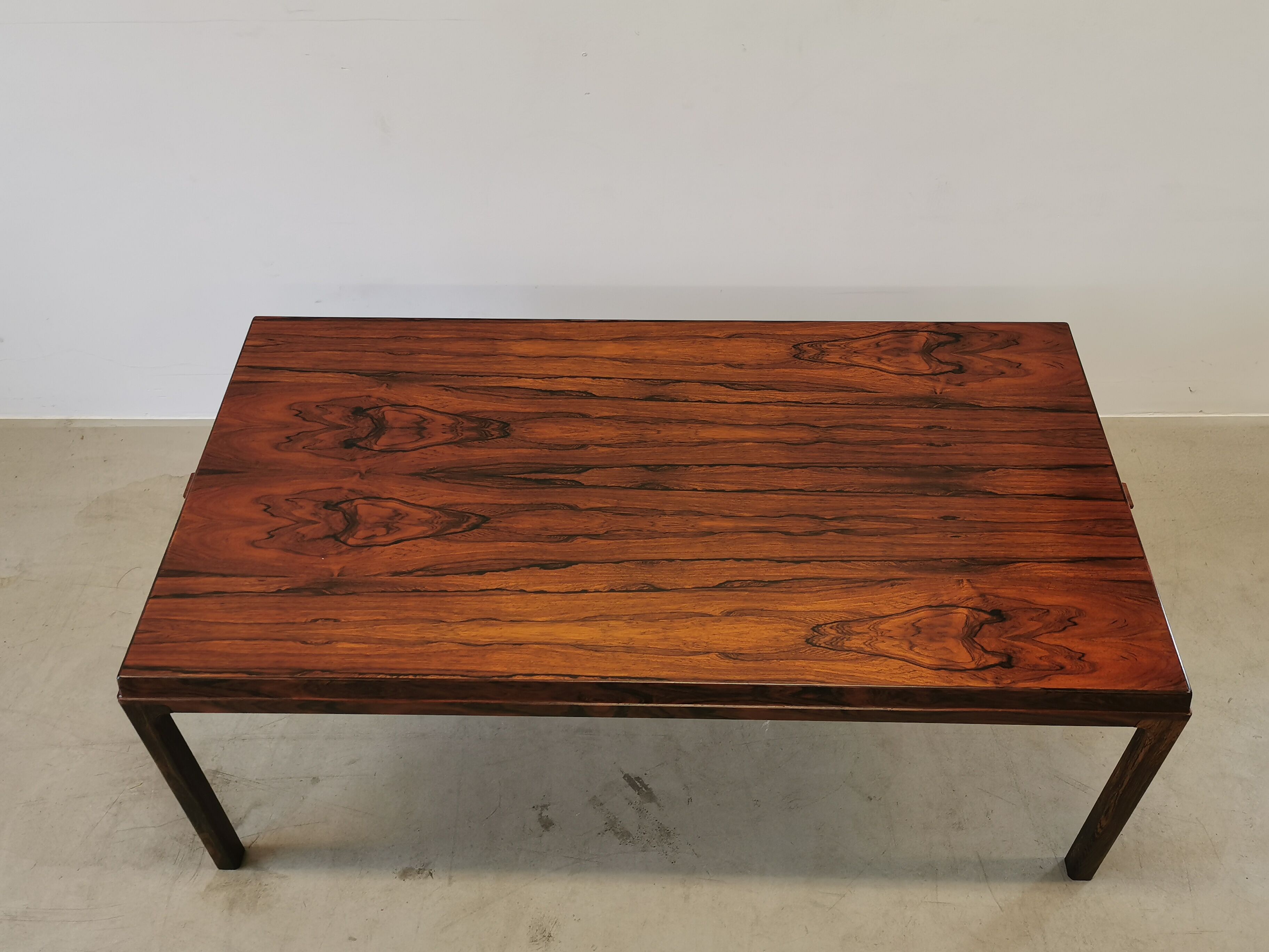 Scandinavian rosewood coffee table Johannes Andersen for Trensum