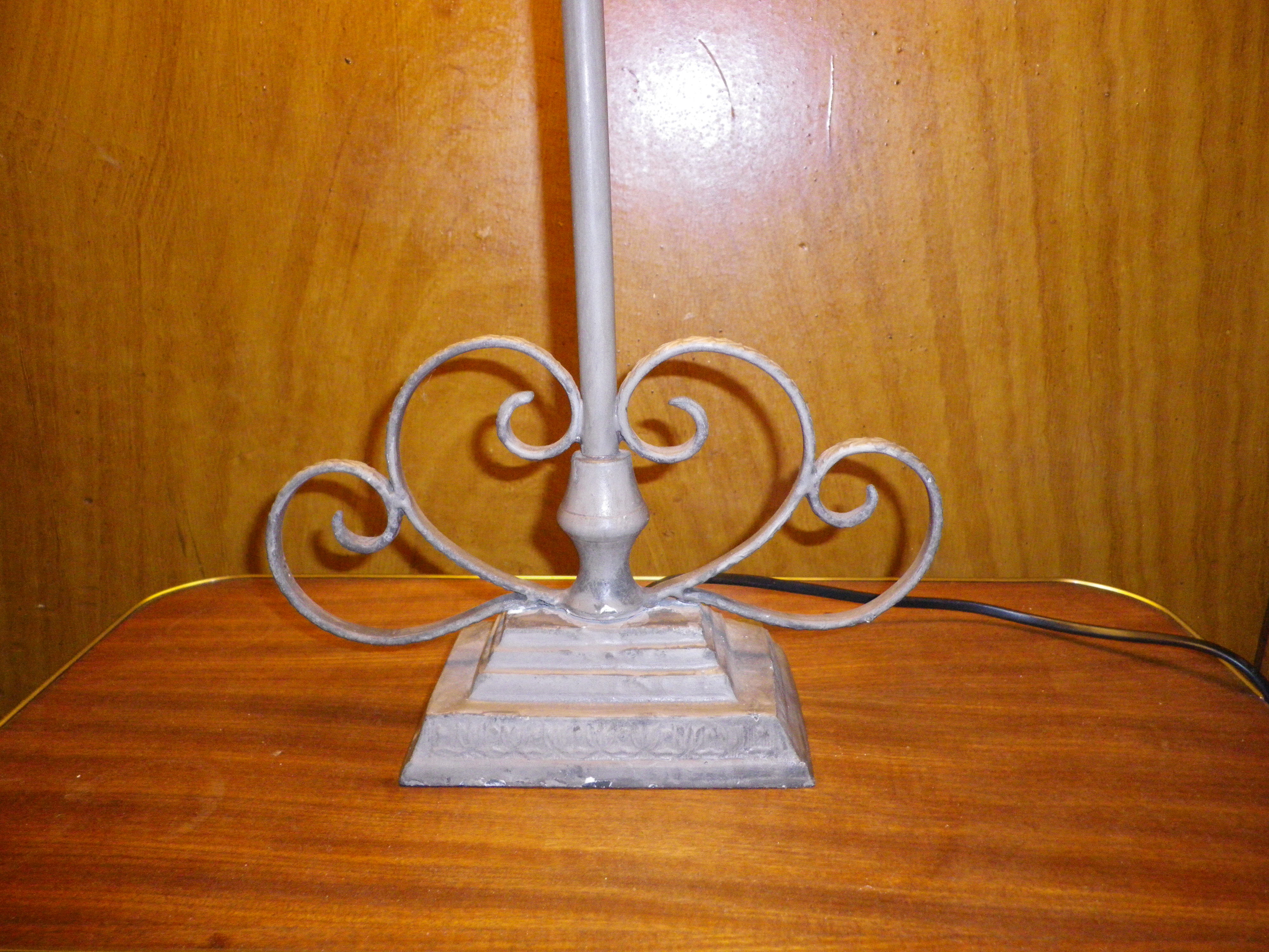 Show lamp/burau to lay in wrought iron - 70s