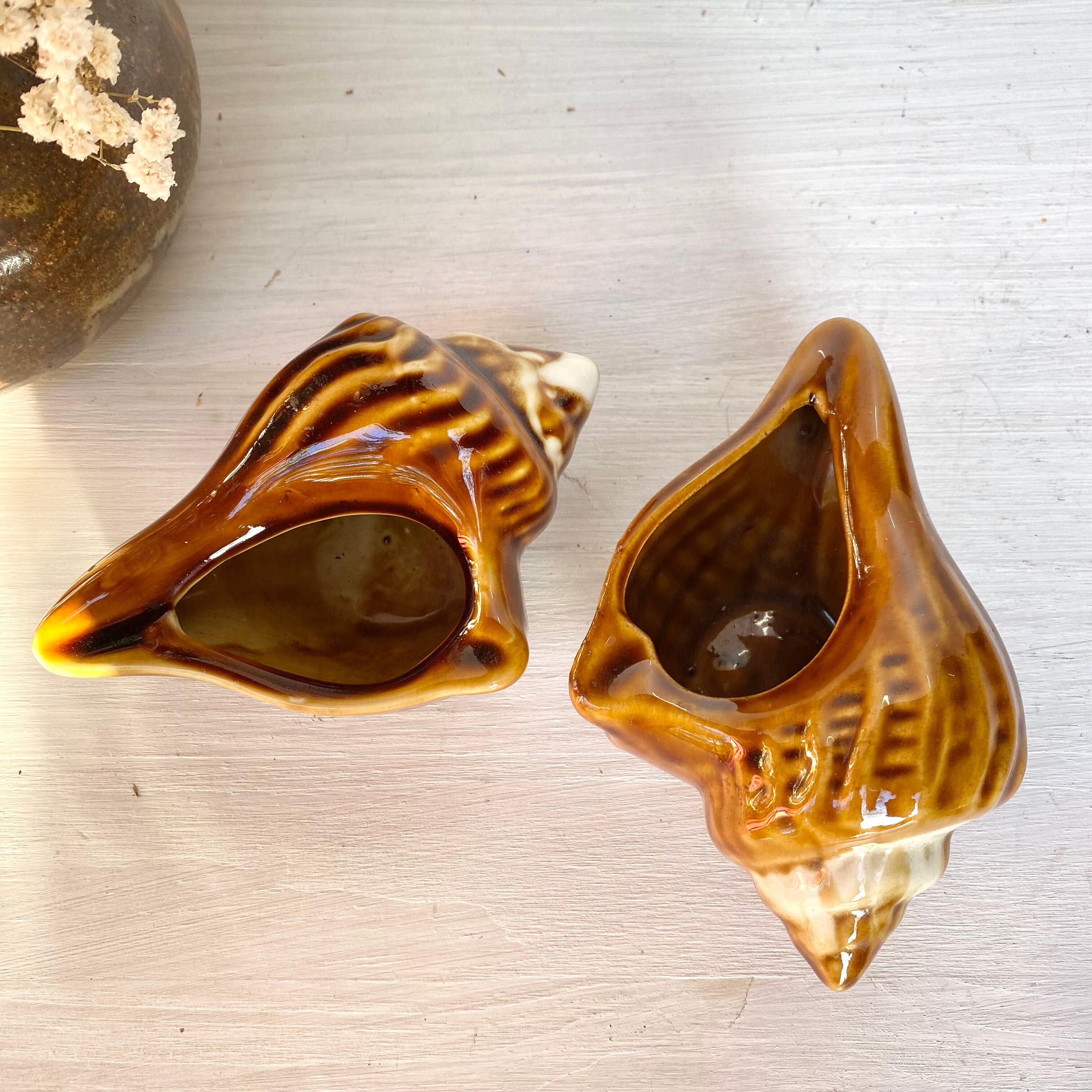 Vintage shell ashtrays