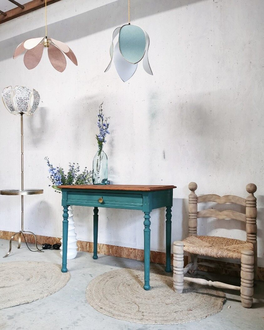 Side table, wooden desk