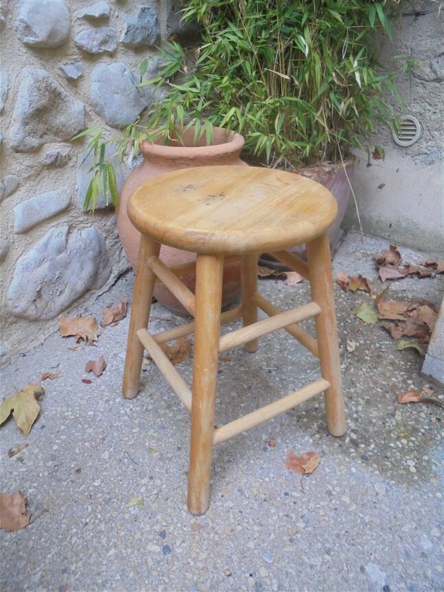 Tabouret en bois