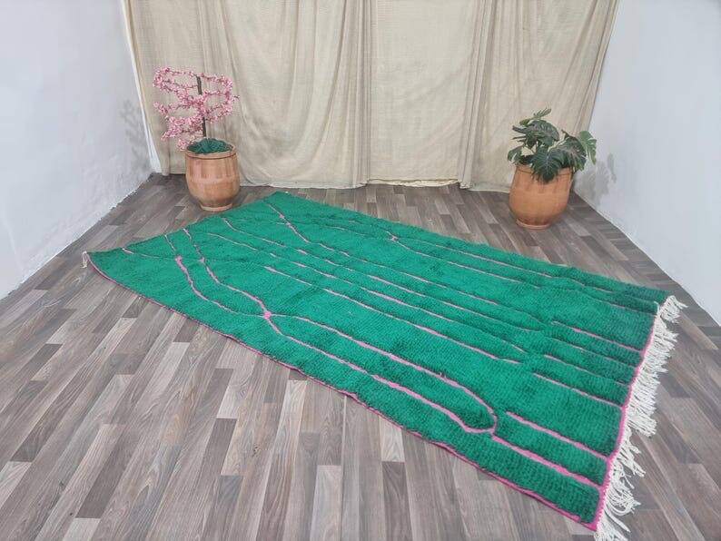 Traditional handmade Berber rug 2/3 m