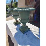 Pair of 19th-century cast iron Medici vases