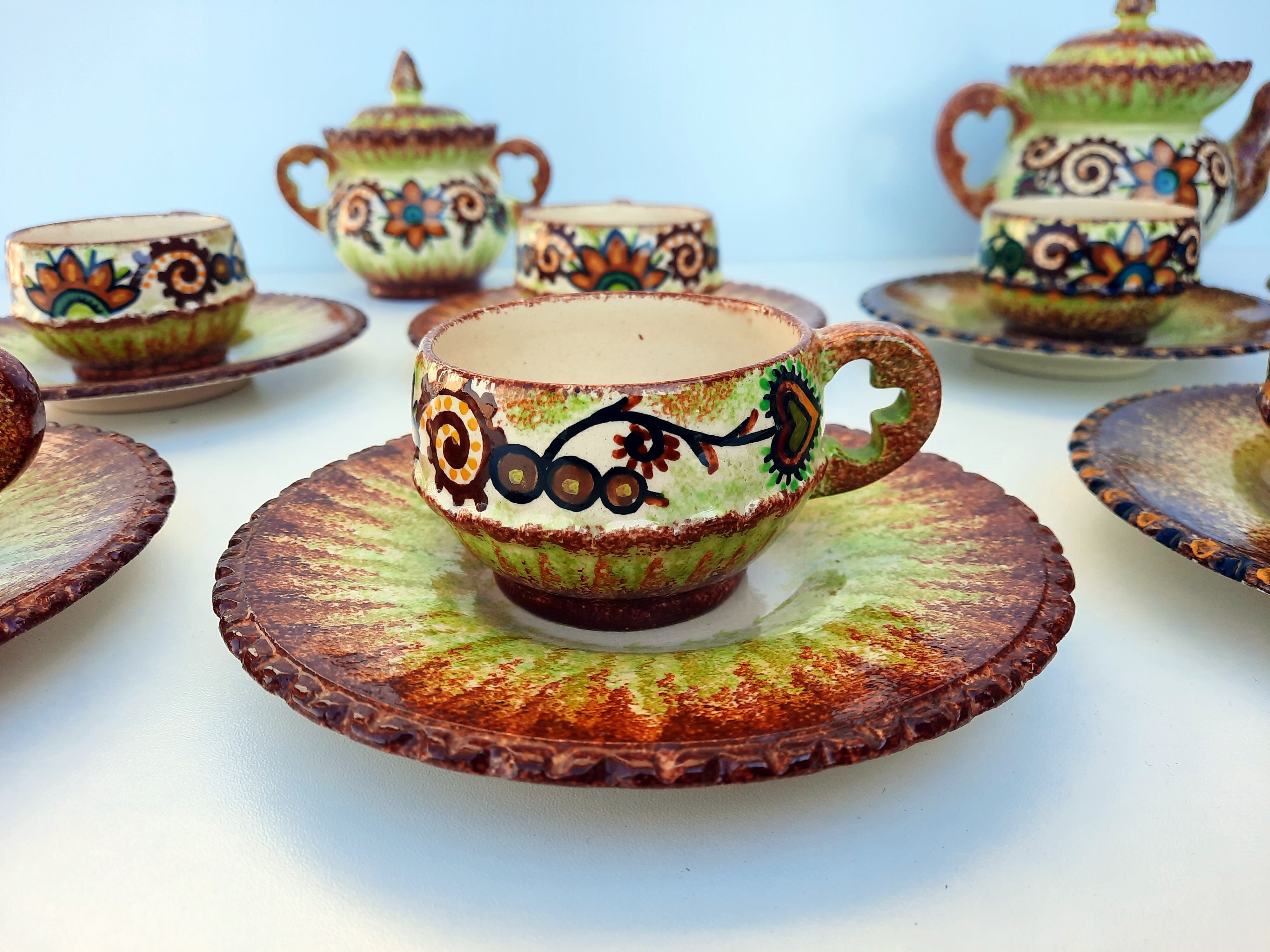Paul Fouillen Quimper tea set sugar bowl cups and saucers