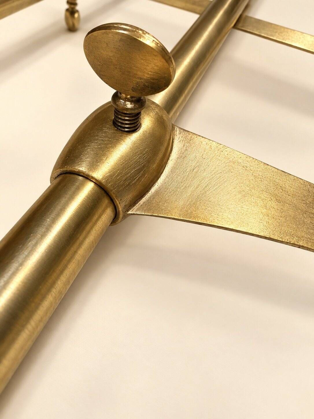 Modular back bar shelf – Period 1900-1920 – Brass and