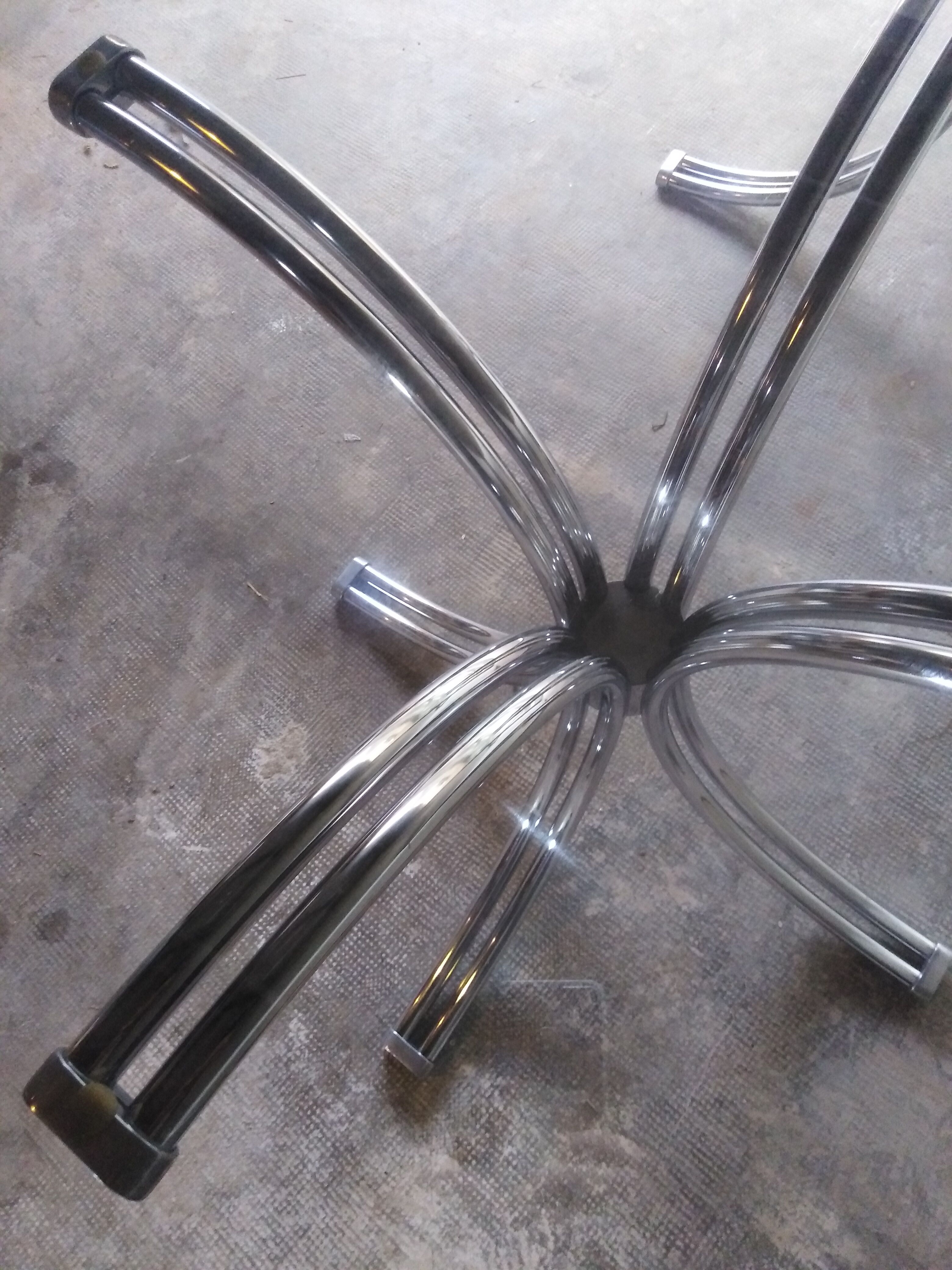 Large table Roche Bobois 1970 glass and chrome 8 pers