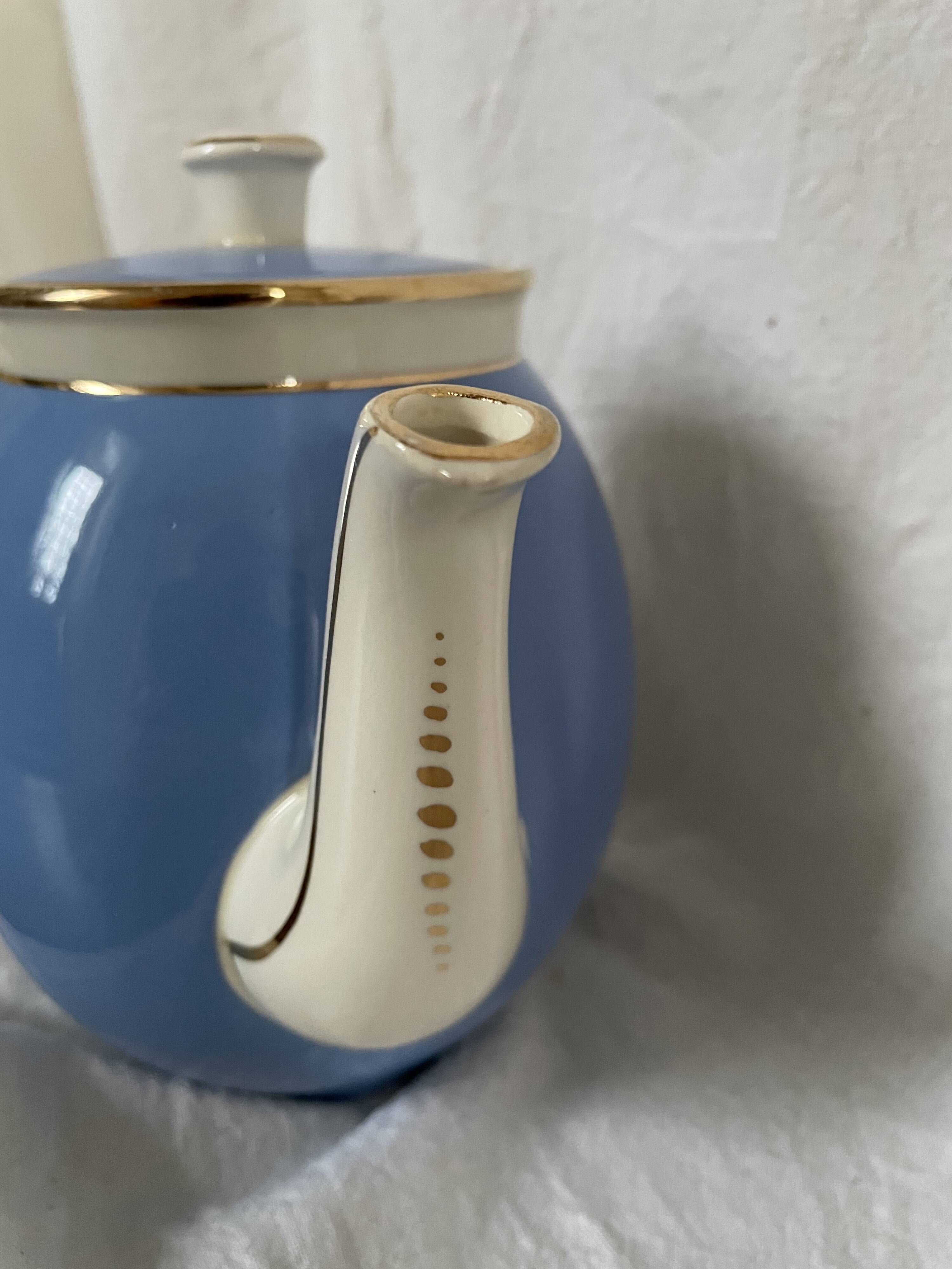 Villeroy and Boch Orléans model teapot